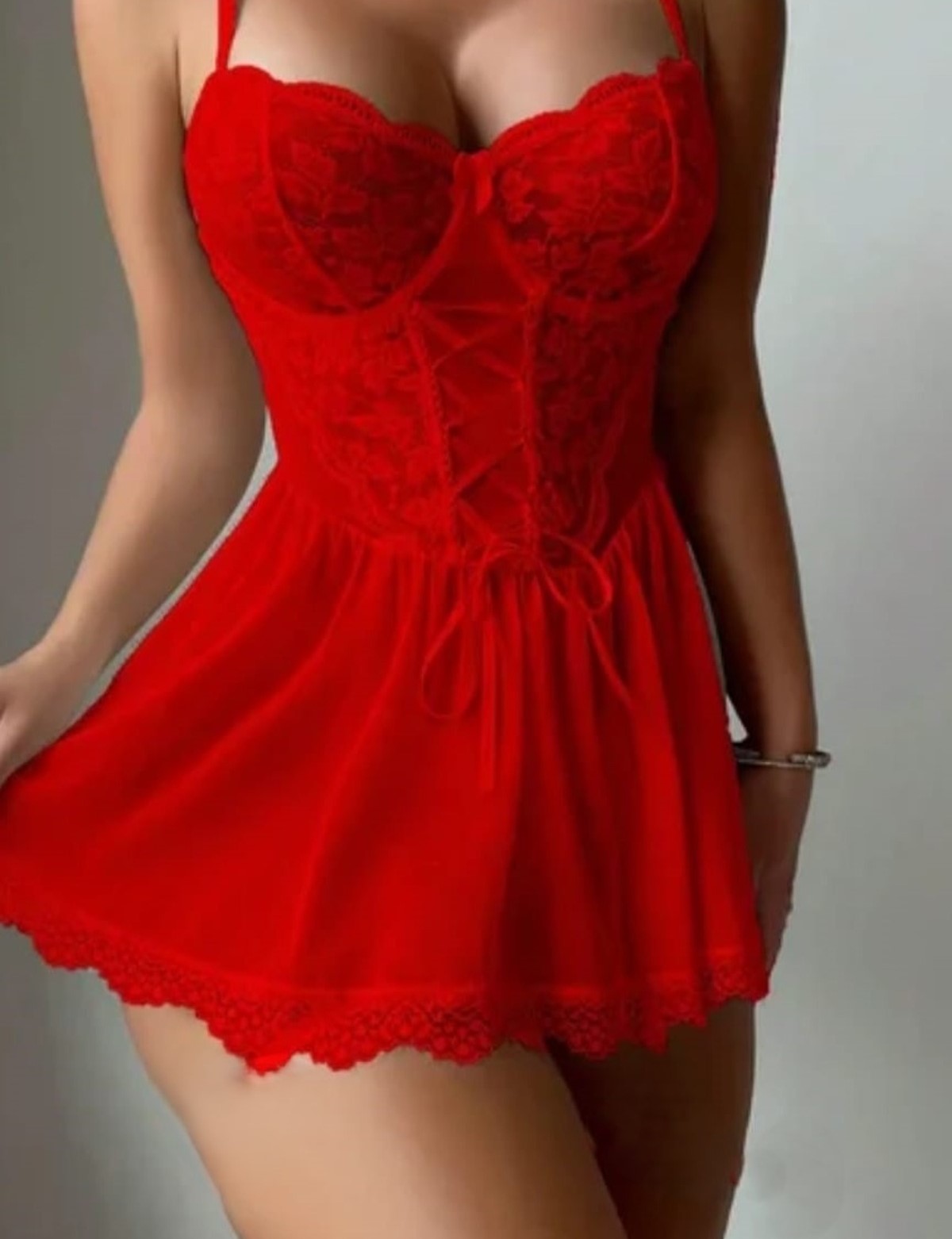 Yumuşak Kırmızı Tül Gecelik